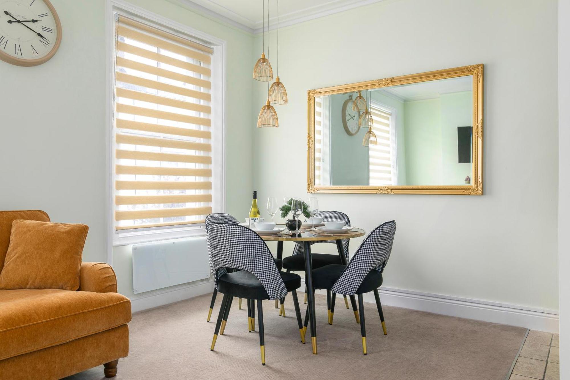 Cosy Flat 5 Min From Holland Park Station! London Apartment Bagian luar foto
