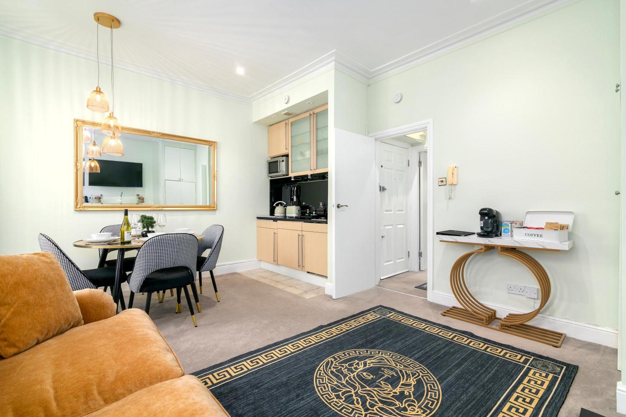 Cosy Flat 5 Min From Holland Park Station! London Apartment Bagian luar foto